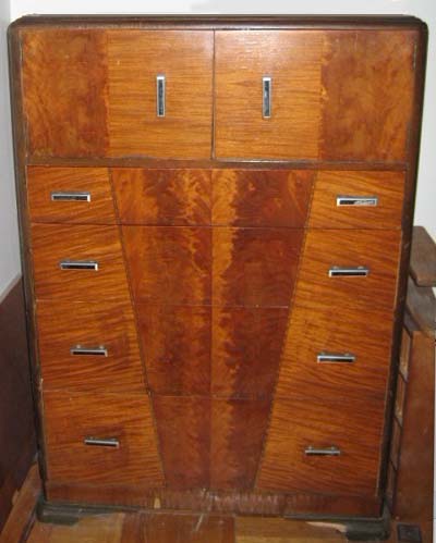 Furniture: Art Deco dresser