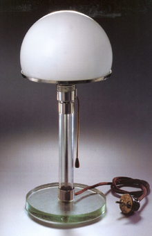 Bauhaus furniture: Wagenfield table lamp, 1923 - 1924
