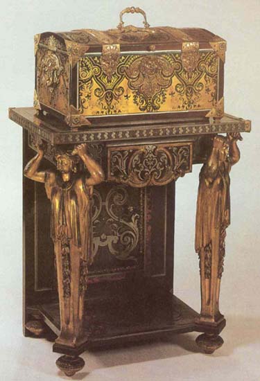 casket in Louis XIV style