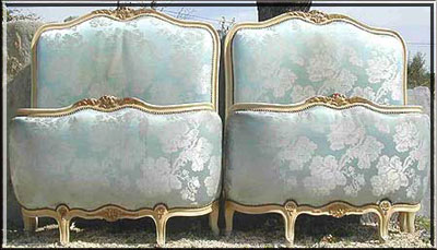 beds Louis XV style